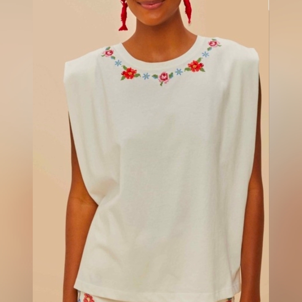 Farm RIO Embroidered White Sleeveless Top Small - Picture 2 of 5
